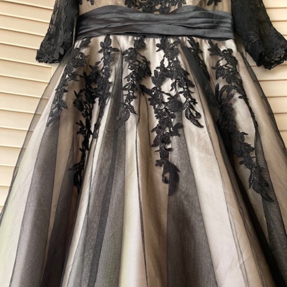 Satin And Tulle Formal Dress - Picture 5 of 10